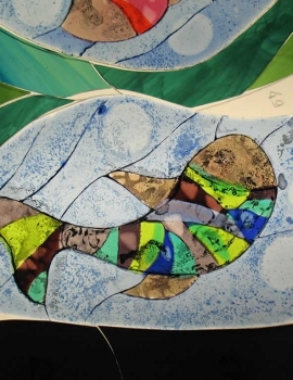 Happy fish, executed in glass fusion